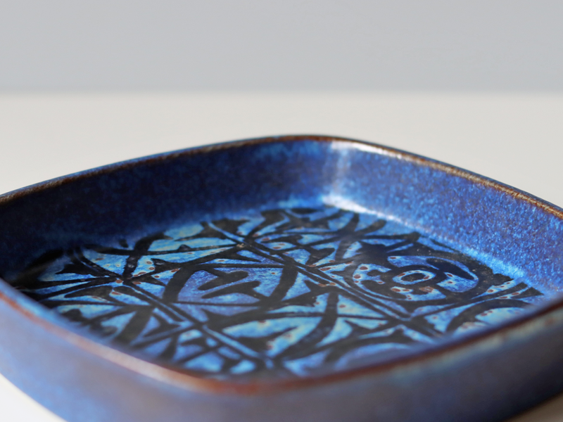 【北欧 デンマーク ヴィンテージ】Royal copenhagen (ロイヤルコペンハーゲン) Baca (バッカ) square plate NT 704/2883