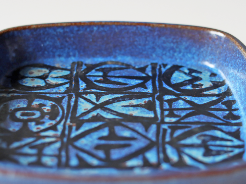 【北欧 デンマーク ヴィンテージ】Royal copenhagen (ロイヤルコペンハーゲン) Baca (バッカ) square plate NT 704/2883