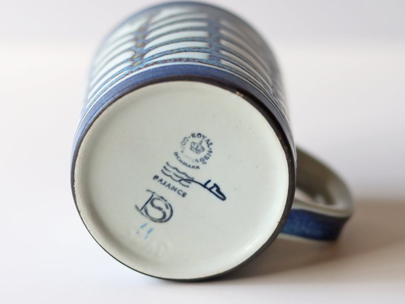 【北欧 デンマーク ヴィンテージ】Royal copenhagen (ロイヤルコペンハーゲン) year mug small 1970 DS