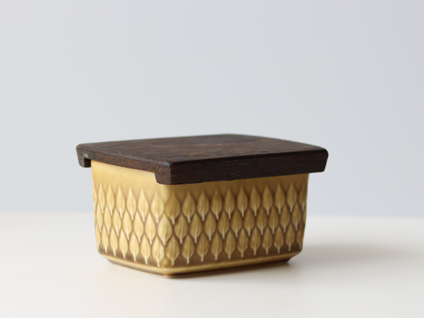 Jens.H.Quistgaard (イェンス・クイストゴー) Relief (レリーフ) バターケース │ 北欧ヴィンテージ デンマーク