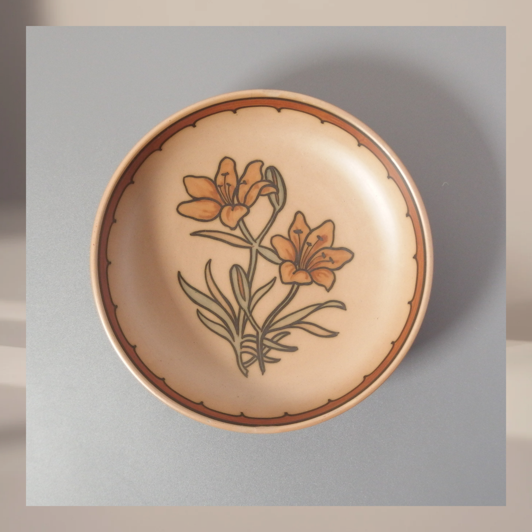 【北欧 デンマーク ヴィンテージ】 Hjorth(ヨート) floral dish