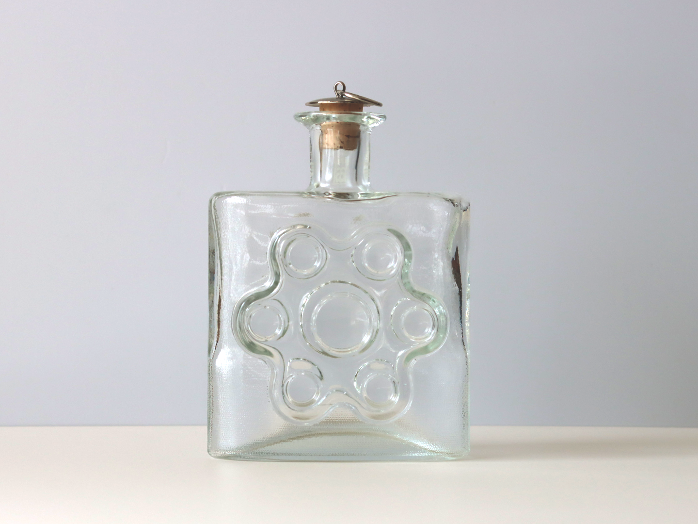 Riihimaen Lasi (リーヒマエンラシ) Erkkitapio Siiroinen(エルッキタピオ・シーライネン)Paukkurauta (パウックラウタ)Bottle H19cm │ 北欧 フィンランド ヴィンテージ 花瓶 ボトル ガラス