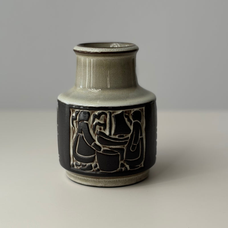 【北欧 デンマーク ヴィンテージ】Michael Andersen&son(マイケル・アンダーセン) vase brown