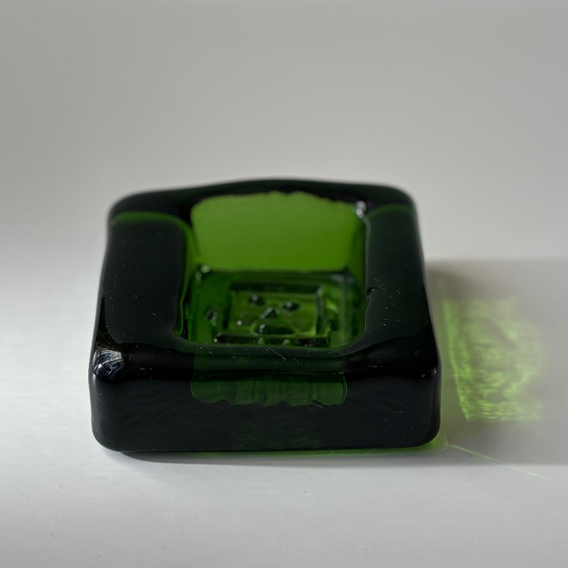 【北欧 スウェーデン ヴィンテージ】Boda (ボダ)Erik Höglund(エリック・ホグラン)ashtray green human
