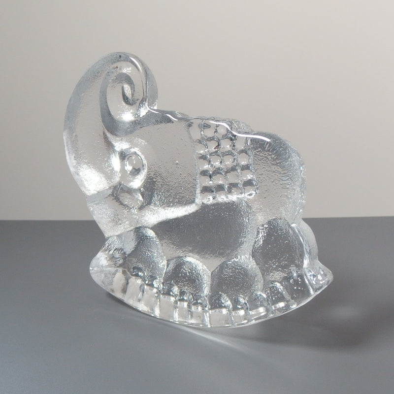 【北欧 ヴィンテージ】 Skurf (スクルーフ) glass elephant