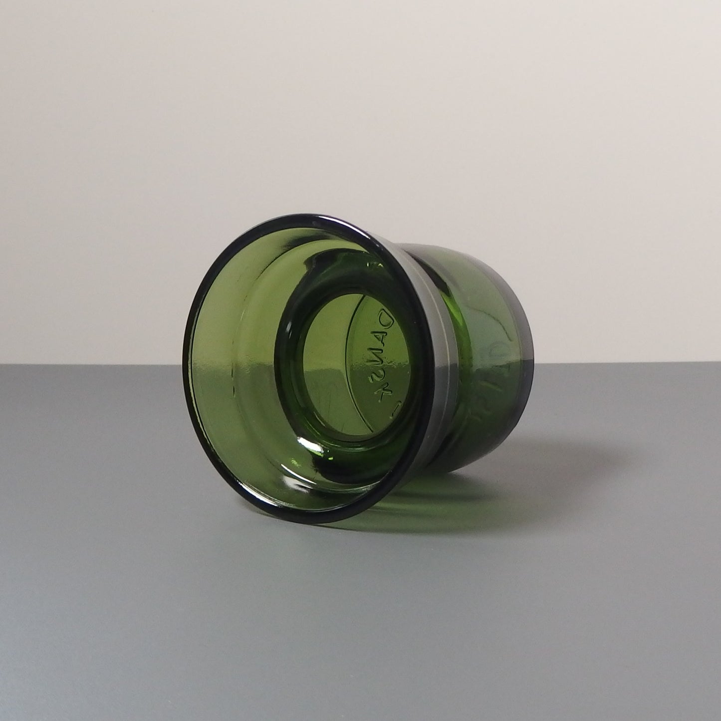 【北欧 ヴィンテージ】 Quistgaard(クイストゴー) green glass vase
