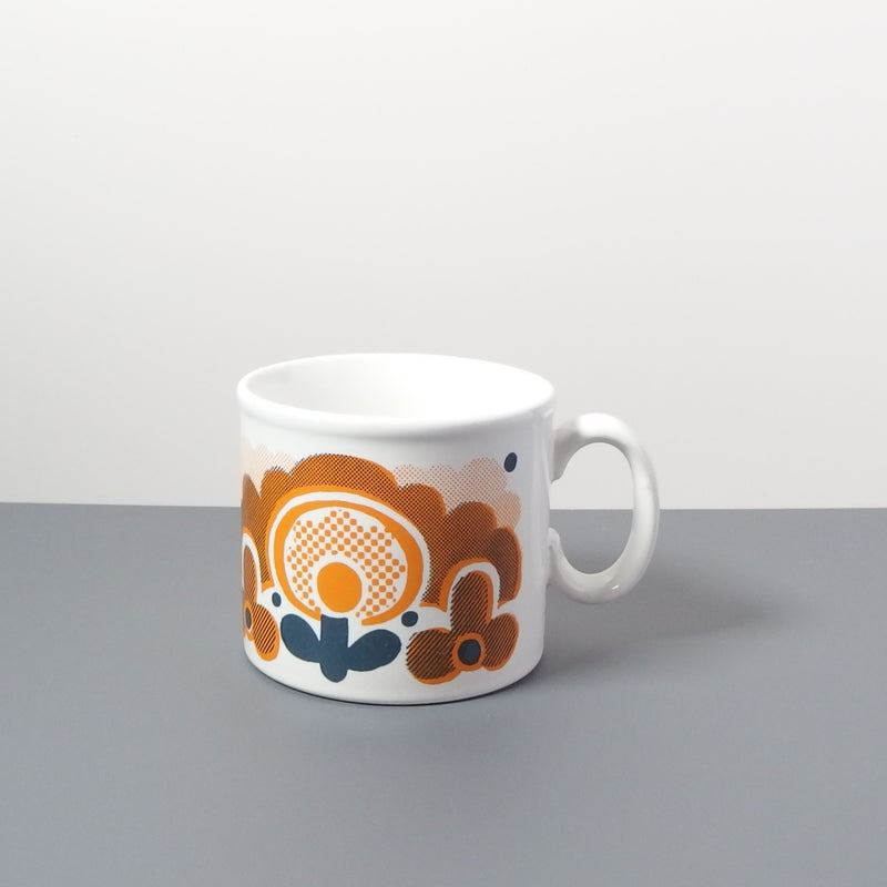 【イギリス ヴィンテージ】Staffordshire (スタッフォードシャー)flower mug