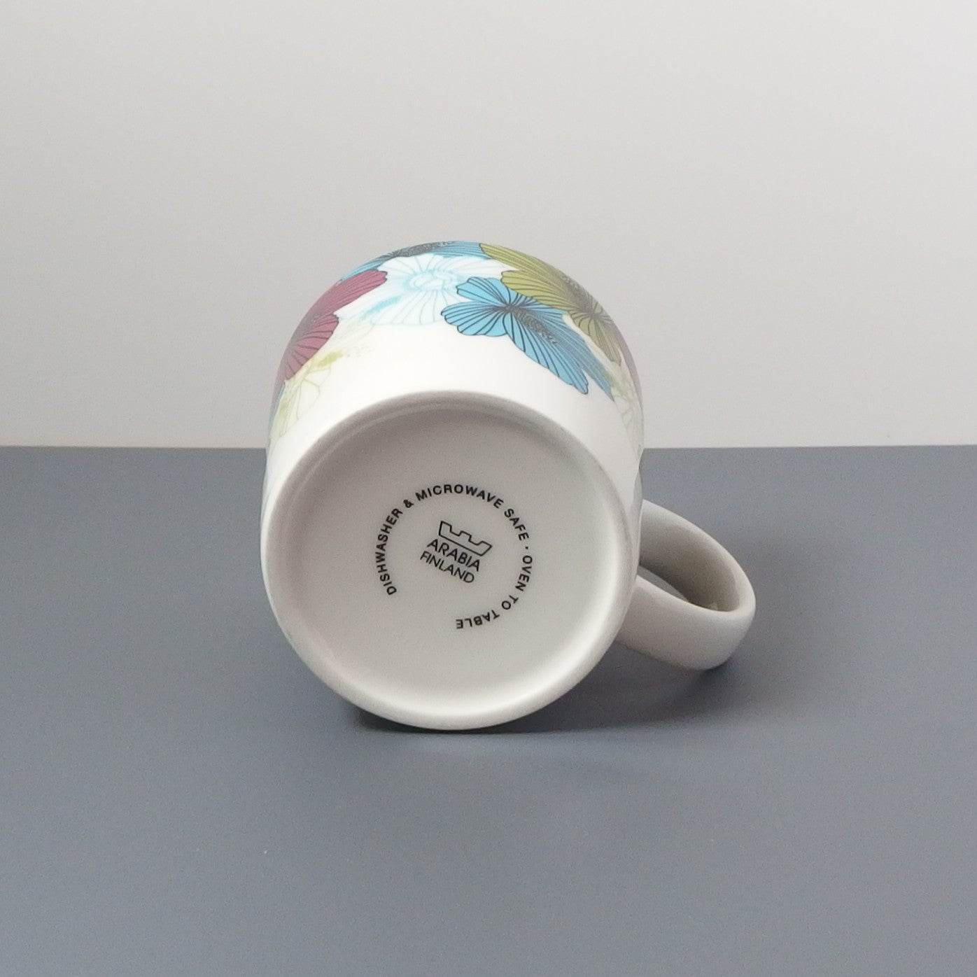 【北欧 ヴィンテージ】 Arabia (アラビア) Teema (ティーマ) mug lei