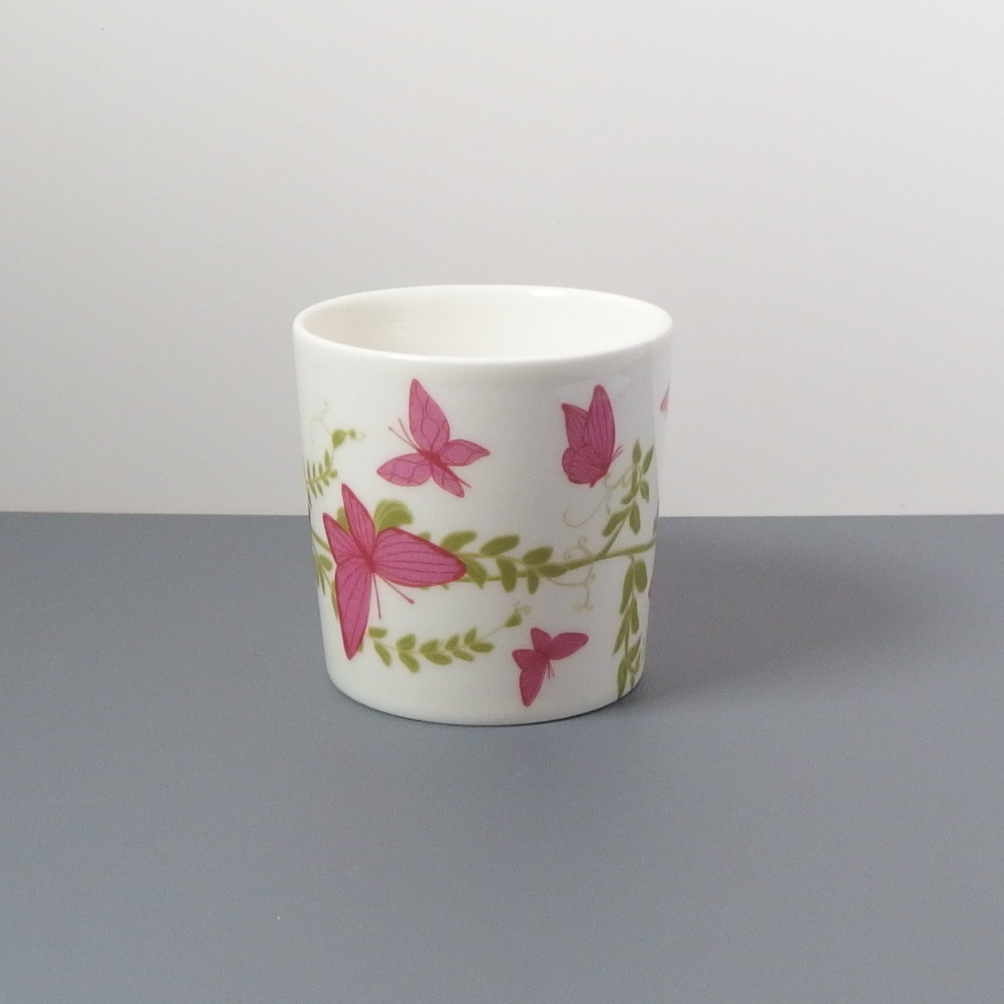 【北欧 ヴィンテージ】 Arabia (アラビア) Teema (ティーマ) mug Perhonen Neitoperho(Pink)