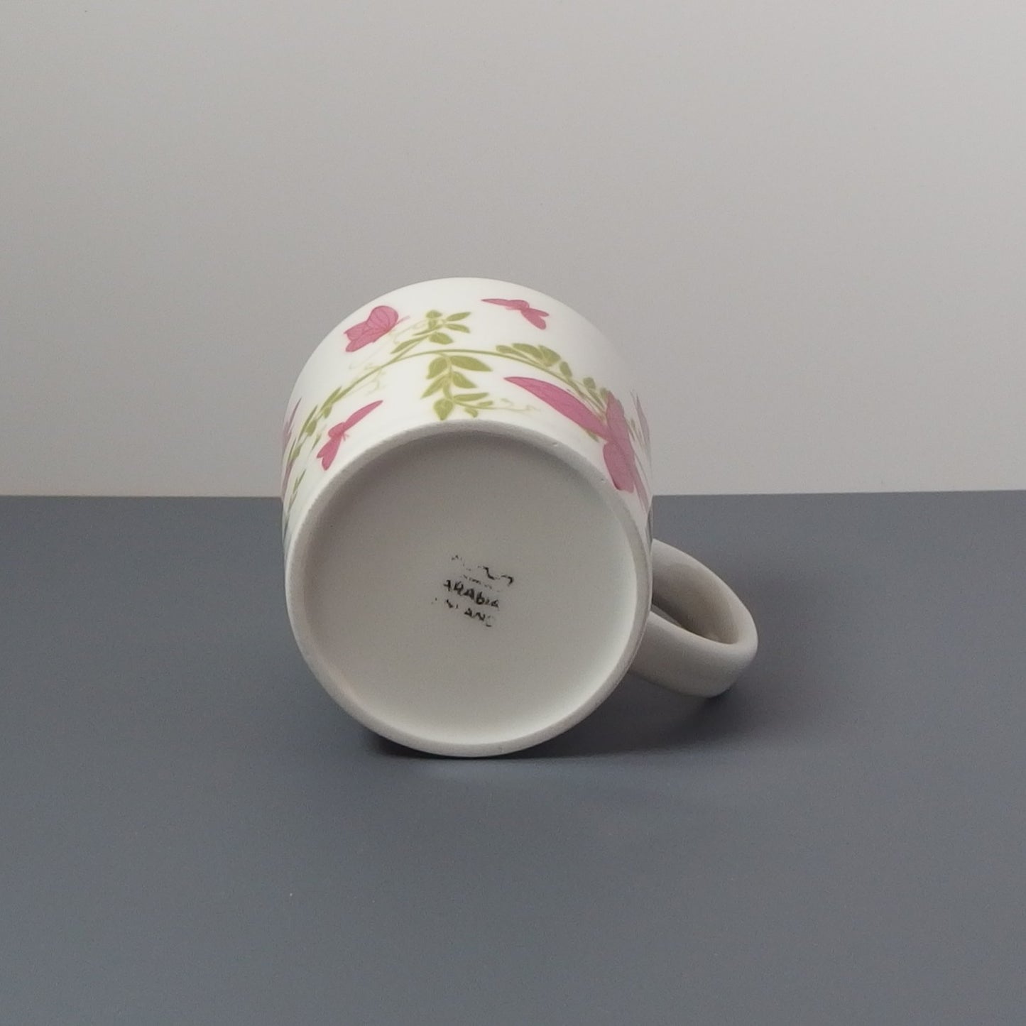 【北欧 ヴィンテージ】 Arabia (アラビア) Teema (ティーマ) mug Perhonen Neitoperho(Pink)