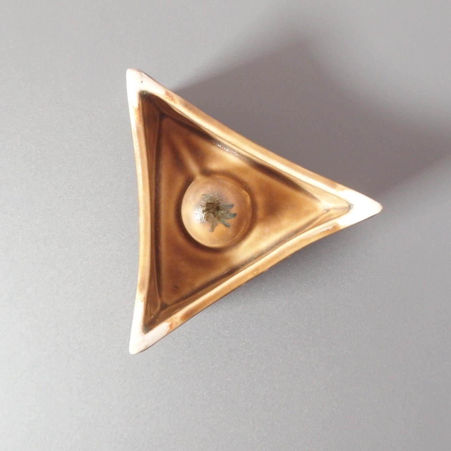 【北欧 ヴィンテージ】 Quistgaard (クイストゴー ) Relief (レリーフ) triangular candle holder