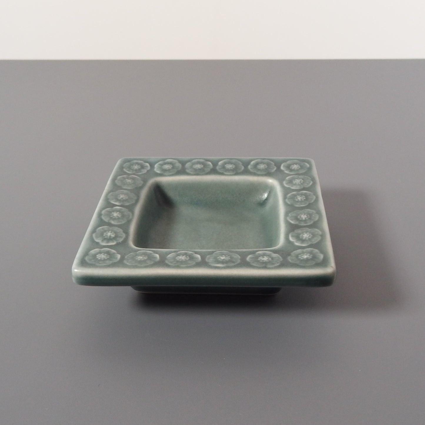 【北欧 ヴィンテージ】Jens.H.Quistgaard (イェンス・クイストゴー) Azur (アズール) square tray