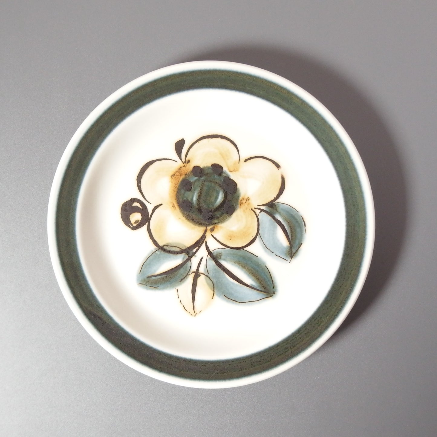 【北欧 ヴィンテージ】Stavangerflint (スタヴァンゲルフリント)Senja(センヤ) tea cup & saucer