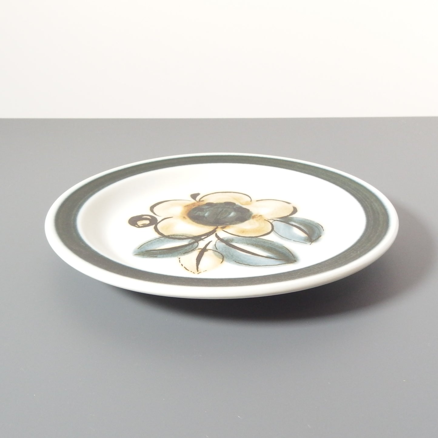 【北欧 ヴィンテージ】Stavangerflint (スタヴァンゲルフリント)Senja(センヤ) tea cup & saucer