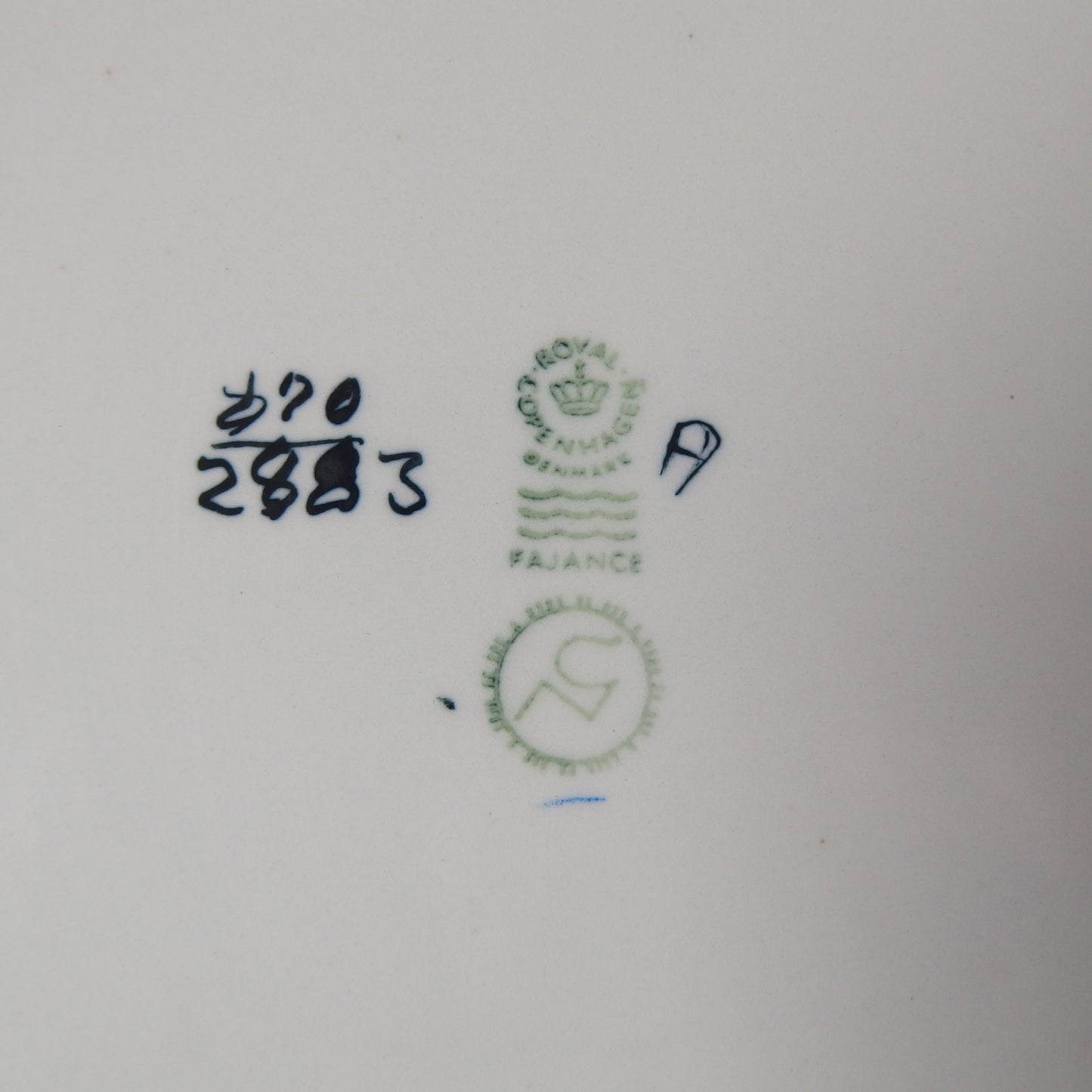 【北欧 ヴィンテージ】Royal copenhagen (ロイヤルコペンハーゲン) Baca (バッカ)square plate
