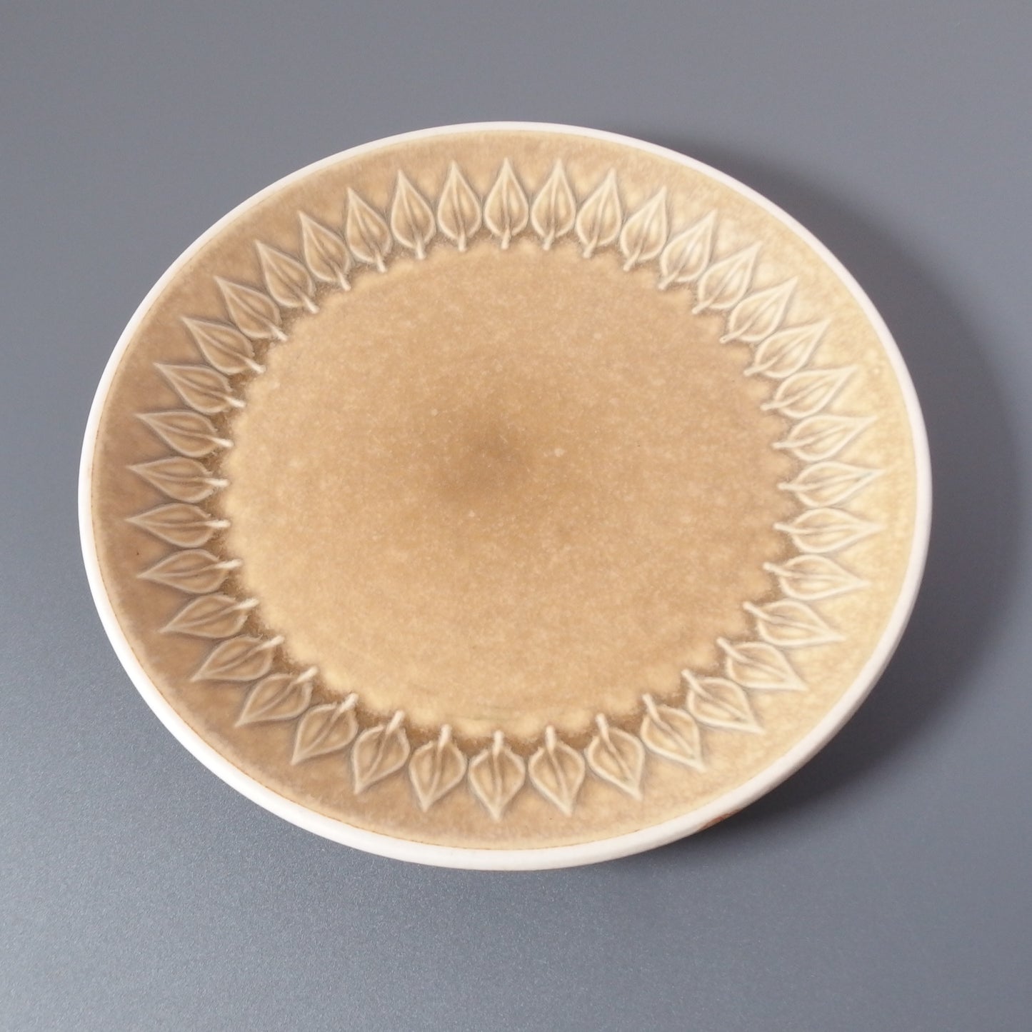 【北欧 ヴィンテージ】Quistgaard (クイストゴー) Relief (レリーフ) plate