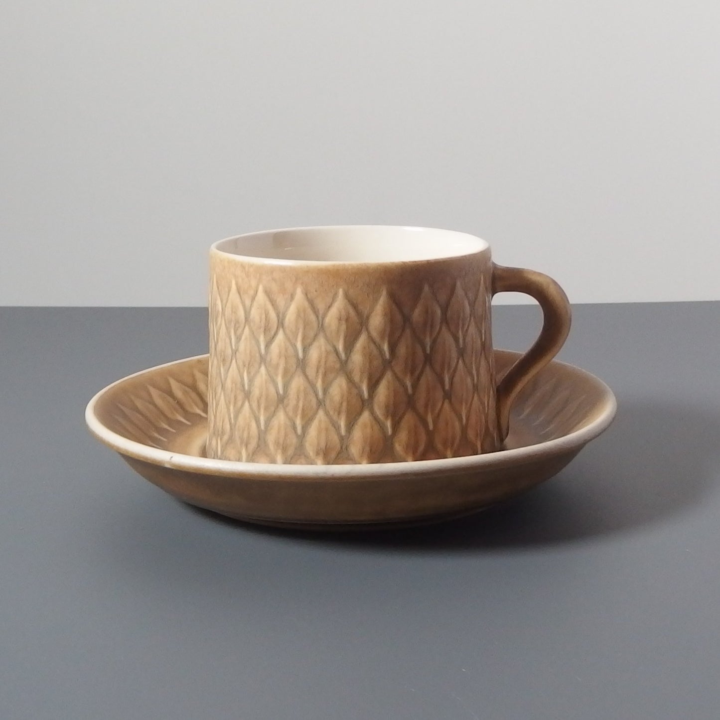 【北欧 ヴィンテージ】Quistgaard (クイストゴー) Relief (レリーフ) tea cup saucer