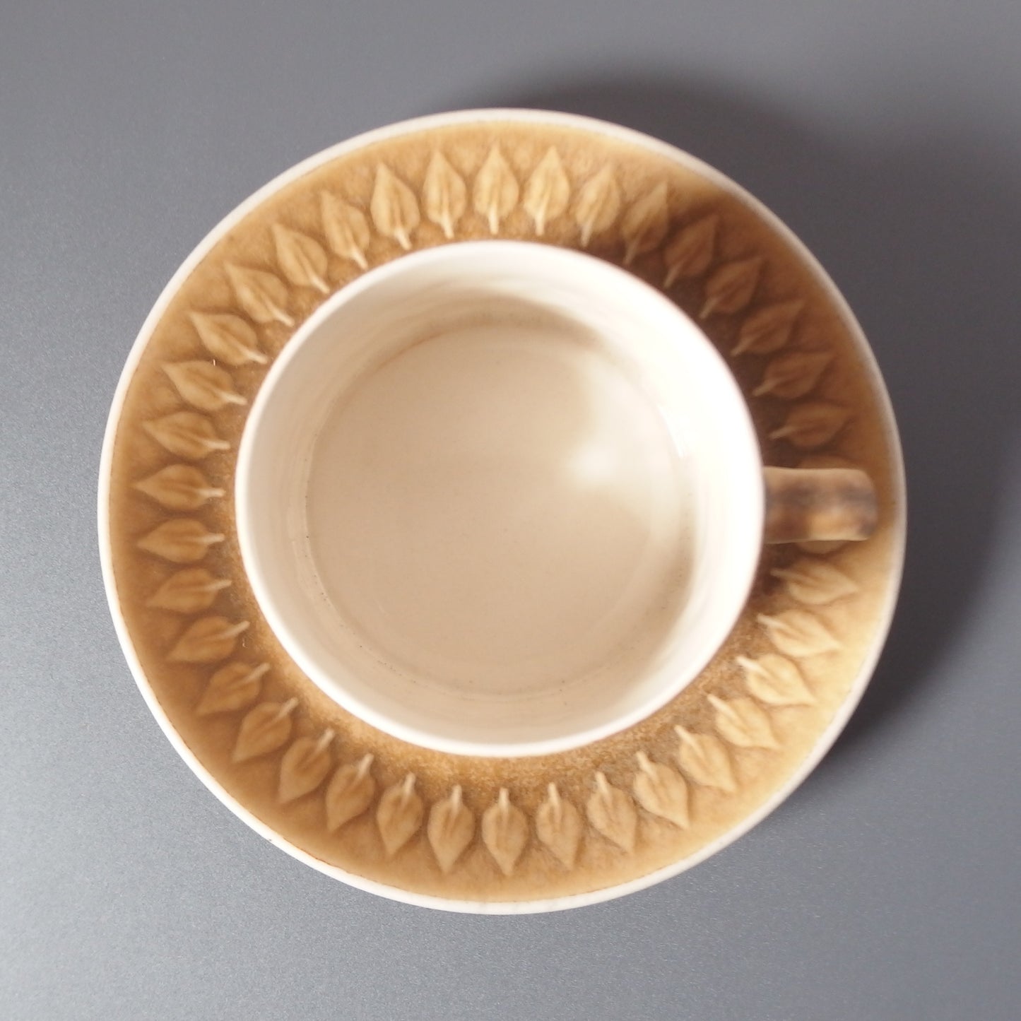 【北欧 ヴィンテージ】Quistgaard (クイストゴー) Relief (レリーフ) tea cup saucer
