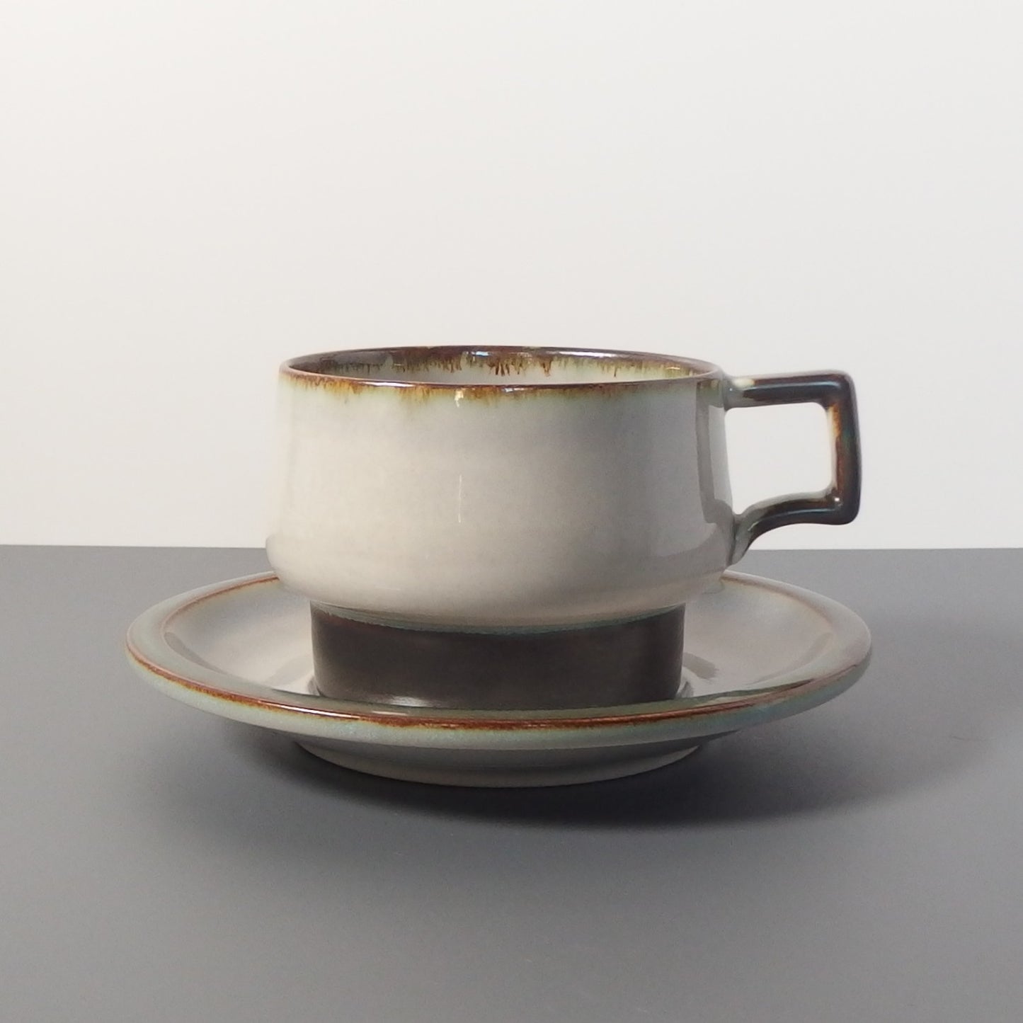 【北欧 ヴィンテージ】 Quistgaard (クイストゴー ) Tema (テーマ) tea cup saucer