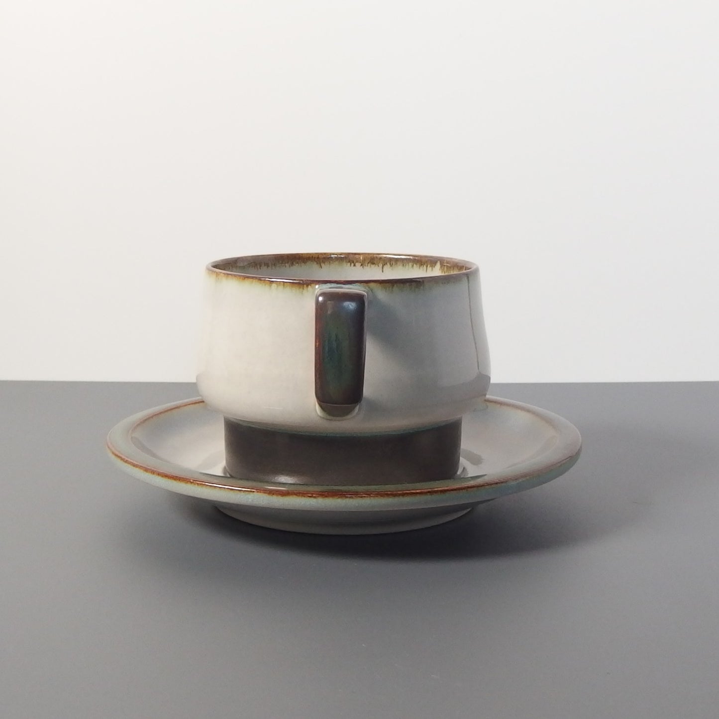 【北欧 ヴィンテージ】 Quistgaard (クイストゴー ) Tema (テーマ) tea cup saucer