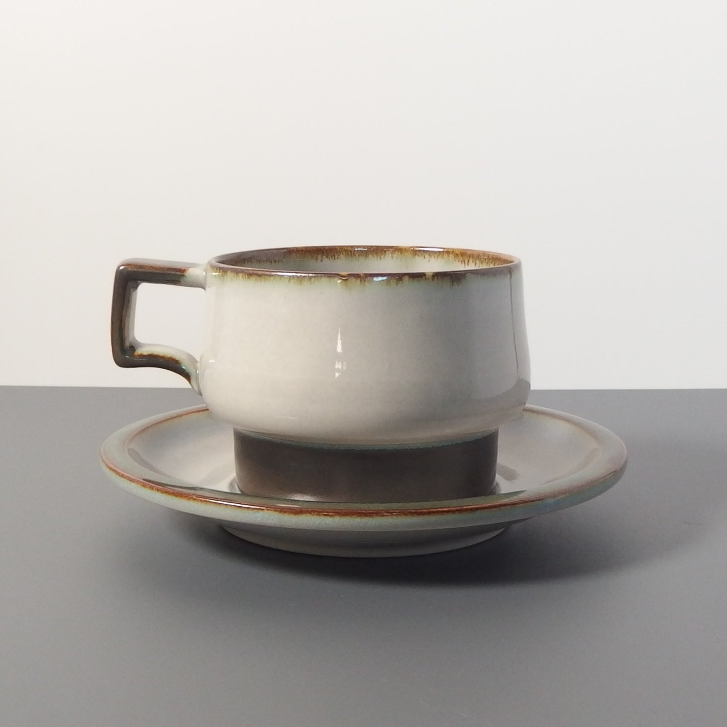 【北欧 ヴィンテージ】 Quistgaard (クイストゴー ) Tema (テーマ) tea cup saucer