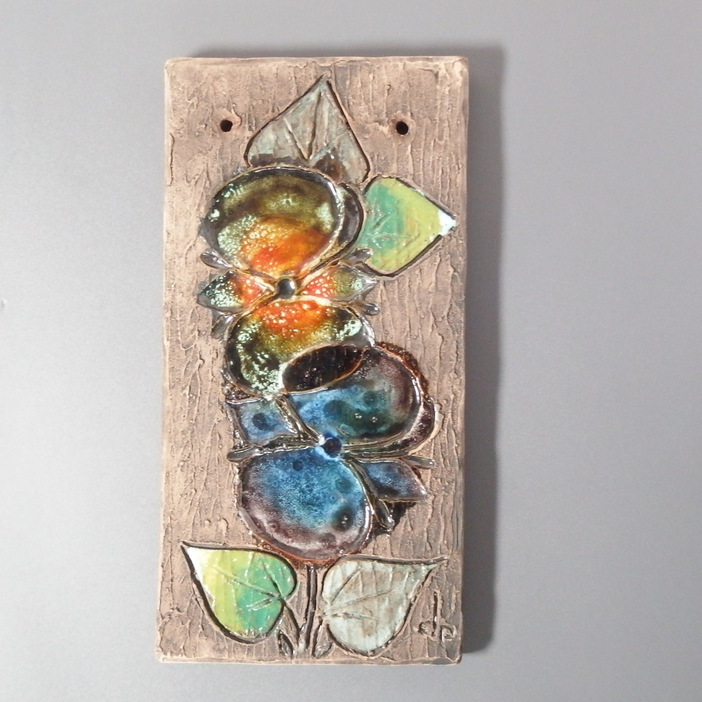 【北欧 ヴィンテージ】Tilgmans Keramik (ティルグマンズ ケラミック) wall plate flower