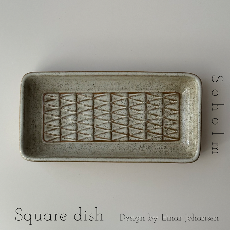 【北欧 デンマーク ヴィンテージ】Soholm (スーホルム) square dish grey