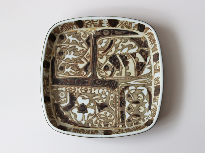 【北欧 デンマーク ヴィンテージ】Royal copenhagen (ロイヤルコペンハーゲン) Baca (バッカ)square plate