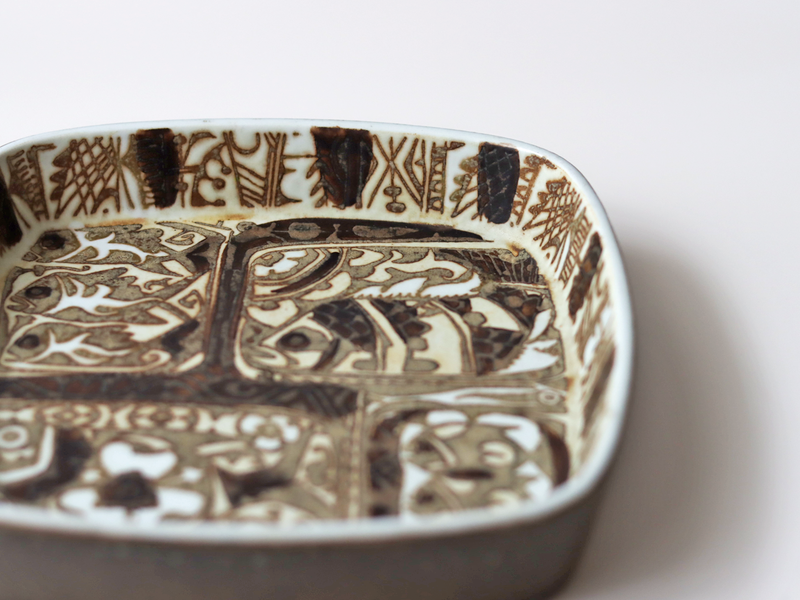 【北欧 デンマーク ヴィンテージ】Royal copenhagen (ロイヤルコペンハーゲン) Baca (バッカ)square plate