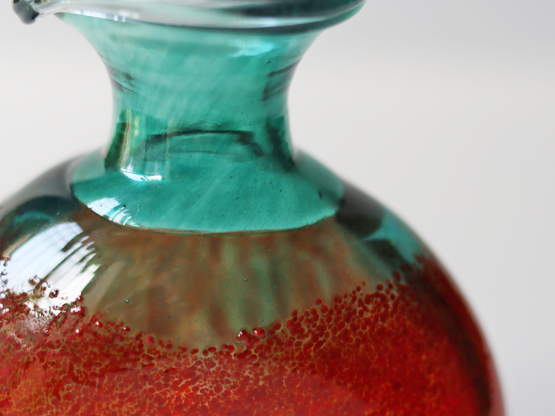 【北欧 スウェーデン ヴィンテージ】Kosta Boda (コスタ・ボダ) Bertil Vallien(バーティル・ヴァリーン) jug red/green