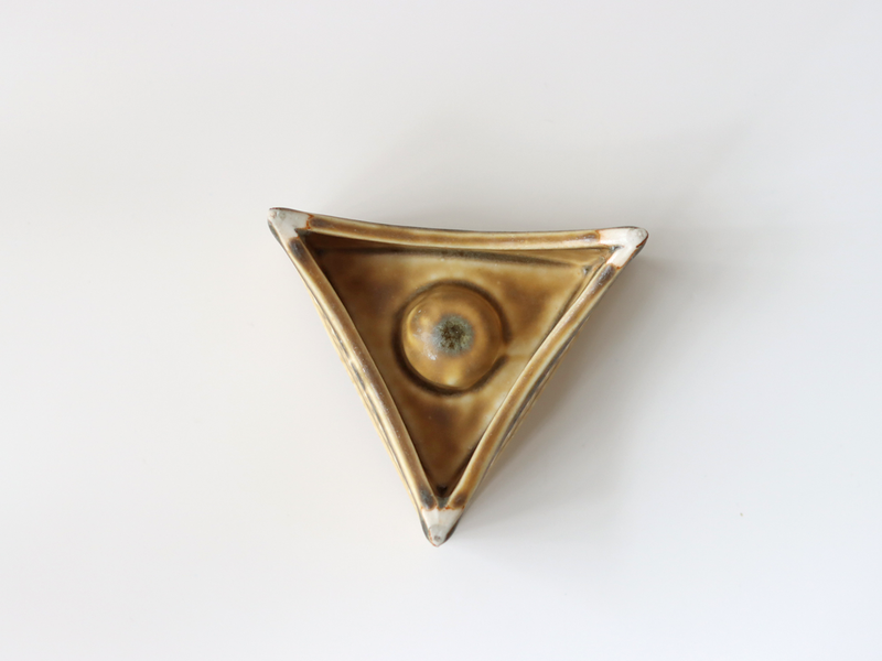 Jens.H.Quistgaard (イェンス・クイストゴー ) Relief (レリーフ) triangular candle stand │ 北欧ヴィンテージ デンマーク キャンドルスタンド 陶磁器