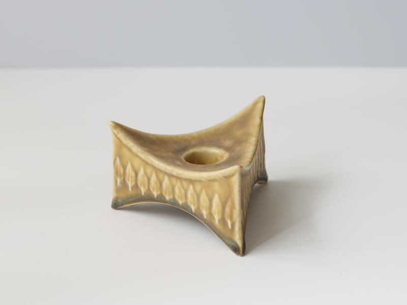 Jens.H.Quistgaard (イェンス・クイストゴー ) Relief (レリーフ) triangular candle stand │ 北欧ヴィンテージ デンマーク キャンドルスタンド 陶磁器
