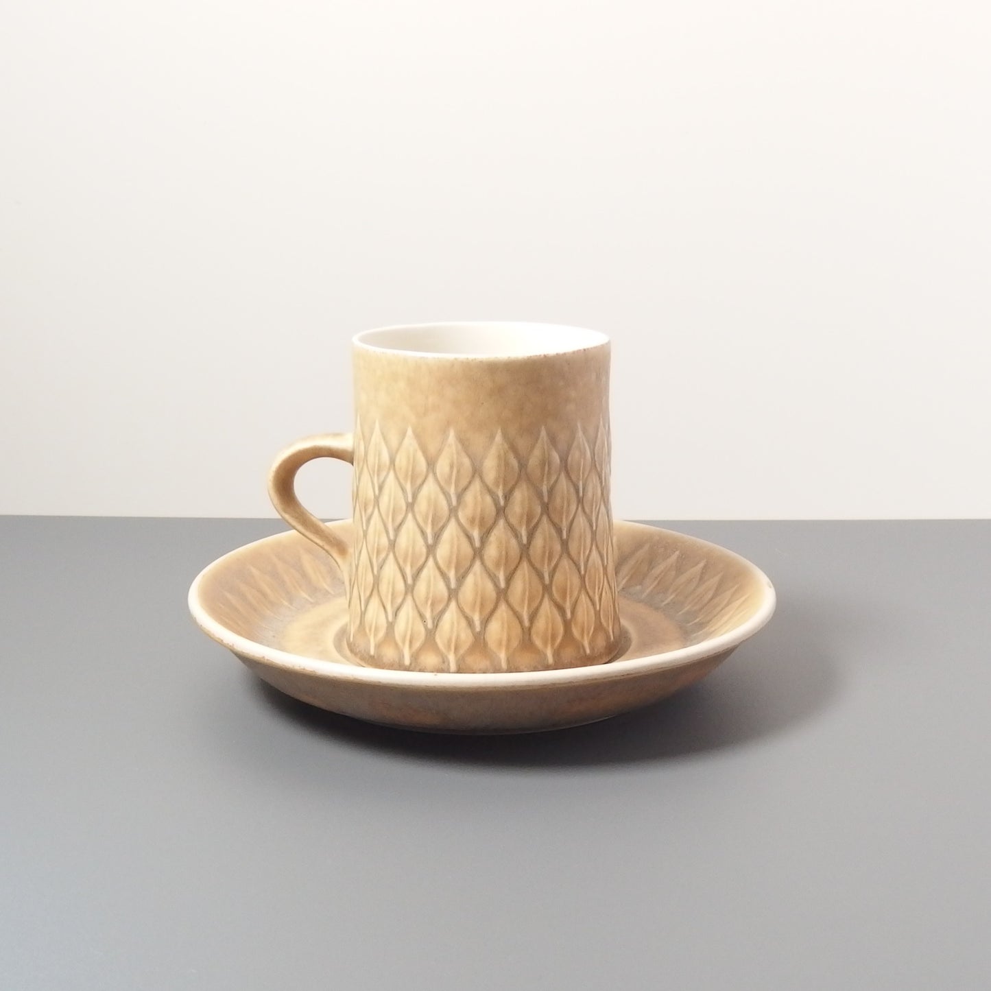 【北欧 ヴィンテージ】Quistgaard (クイストゴー) Relief (レリーフ) coffee cup
