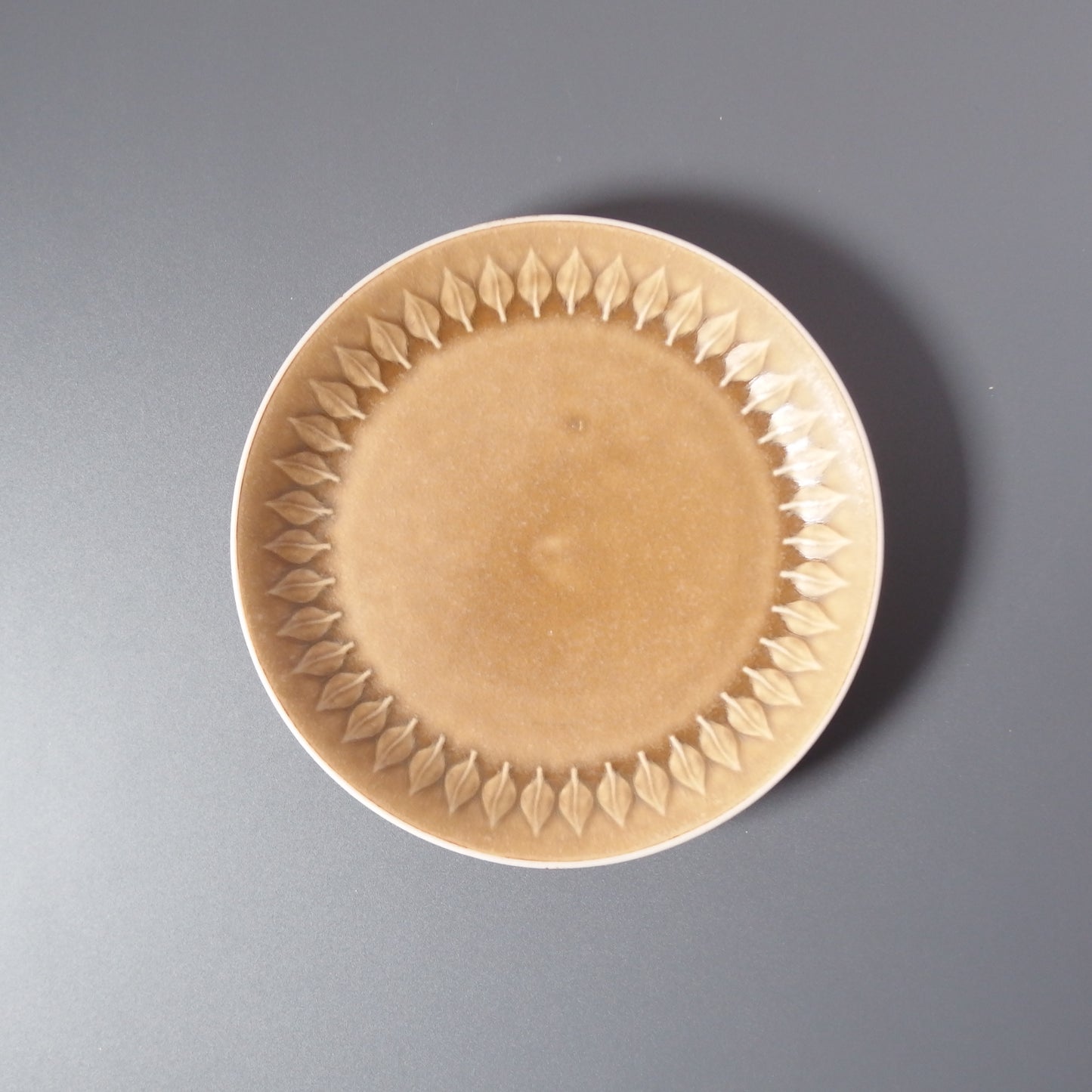 【北欧 ヴィンテージ】Quistgaard (クイストゴー) Relief (レリーフ) plate