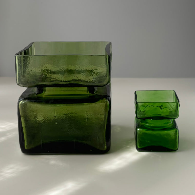 Riihimaen Lasi （リーヒマエンラシ） Helena Tynell（ヘレナ・ティネル）Pala （パラ）Lサイズ ライトブルー H11.5cm │ 北欧 フィンランド ヴィンテージ 花瓶 ガラス