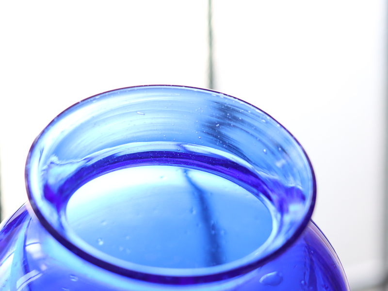 Boda （ボダ）Erik Höglund（エリック・ホグラン）foot vase blue H15cm 2080 │ 北欧 スウェーデン ヴィンテージ ガラスベース 花瓶