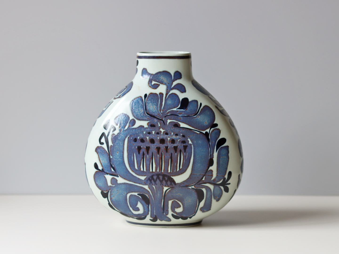 【北欧 デンマーク ヴィンテージ】Royal copenhagen （ロイヤルコペンハーゲン） Tenera （テネラ） vase KC 1427/303