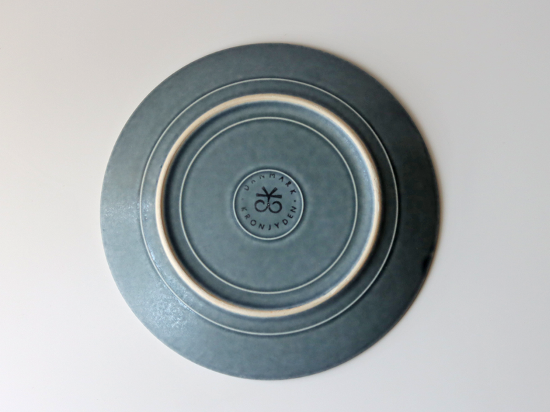 Jens.H.Quistgaard （イェンス・クイストゴー） Azur （アズール）21cm lunch plate │ 北欧ヴィンテージ デンマーク 食器 プラム 陶磁器