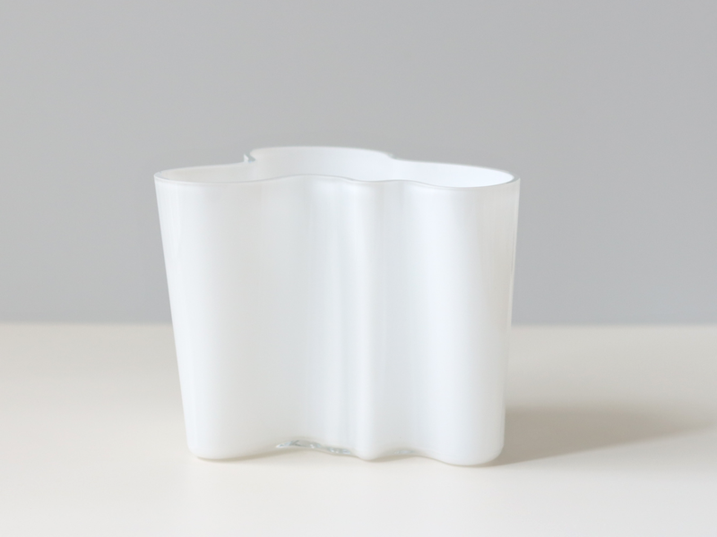 iittala  （イッタラ） Alvar Aalto vase H12cm white │ 北欧 フィンランド アアルトベース ホワイト 花瓶