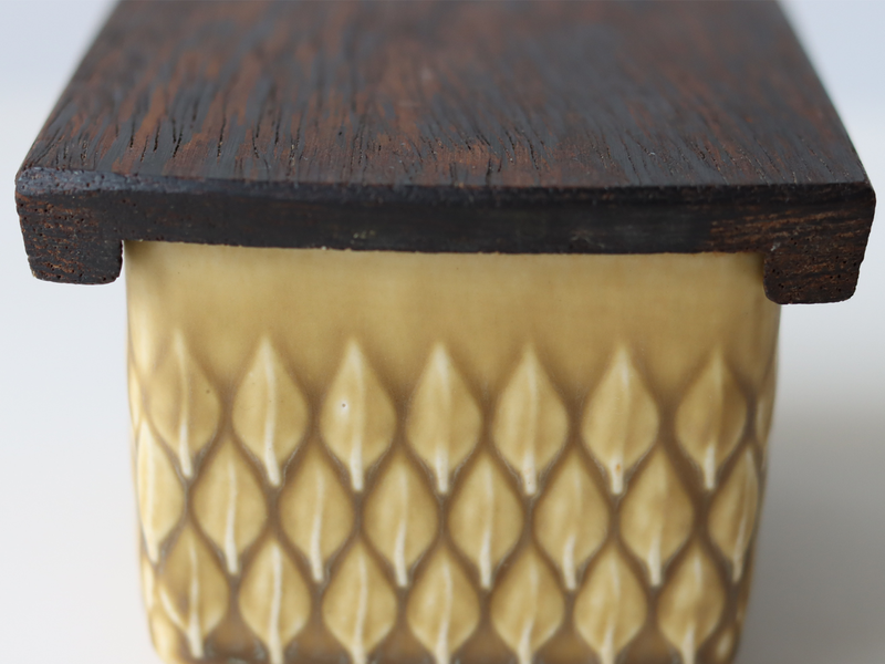 Jens.H.Quistgaard （イェンス・クイストゴー） Relief （レリーフ） butter box │ 北欧ヴィンテージ デンマーク 食器 バターケース 陶磁器