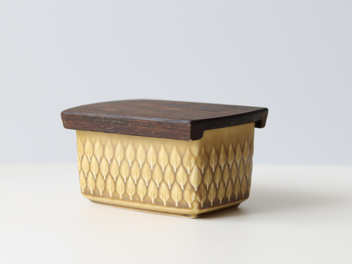 Jens.H.Quistgaard （イェンス・クイストゴー） Relief （レリーフ） butter box │ 北欧ヴィンテージ デンマーク 食器 バターケース 陶磁器