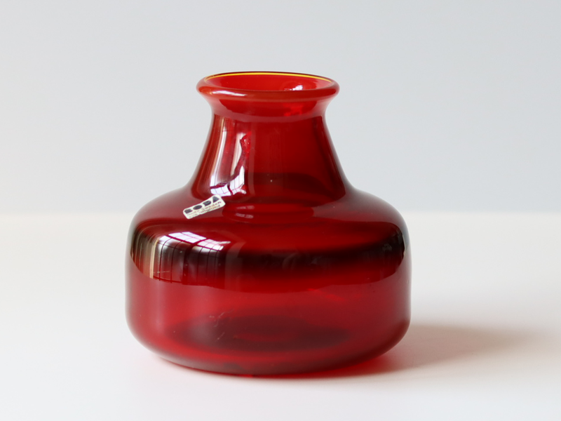 Boda（ボダ） フラワーベース レッド H10.5cm H998/110 / Erik Höglund ｜ 北欧ヴィンテージ スウェーデン