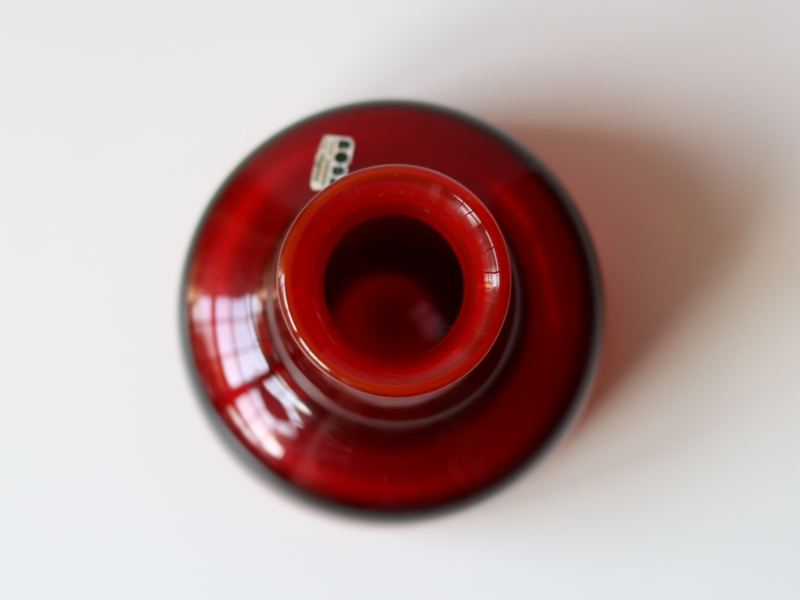 Boda（ボダ） フラワーベース レッド H10.5cm H998/110 / Erik Höglund ｜ 北欧ヴィンテージ スウェーデン