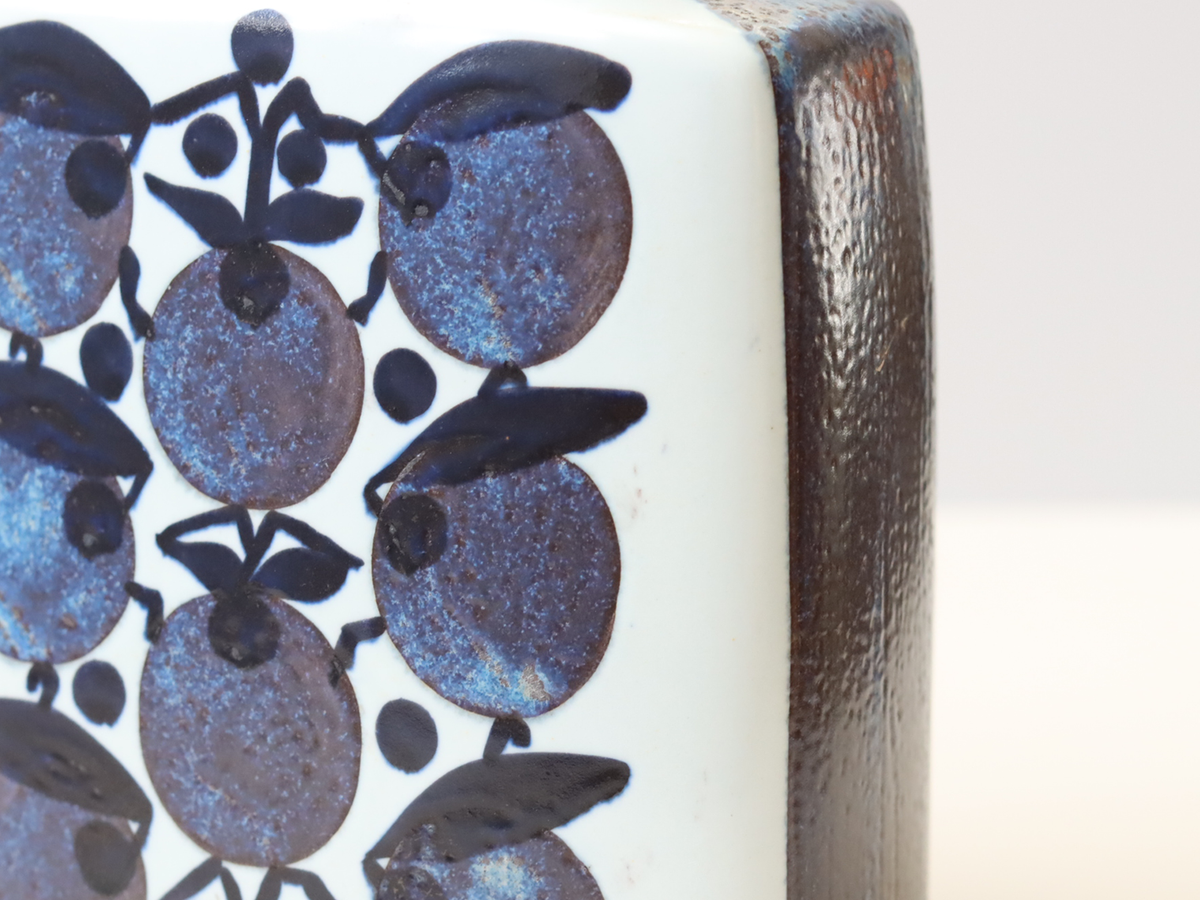 Royal copenhagen （ロイヤルコペンハーゲン） Tenera （テネラ） vase blueberry GH │ 北欧ヴィンテージ デンマーク 花瓶 ブルーベリー  陶磁器