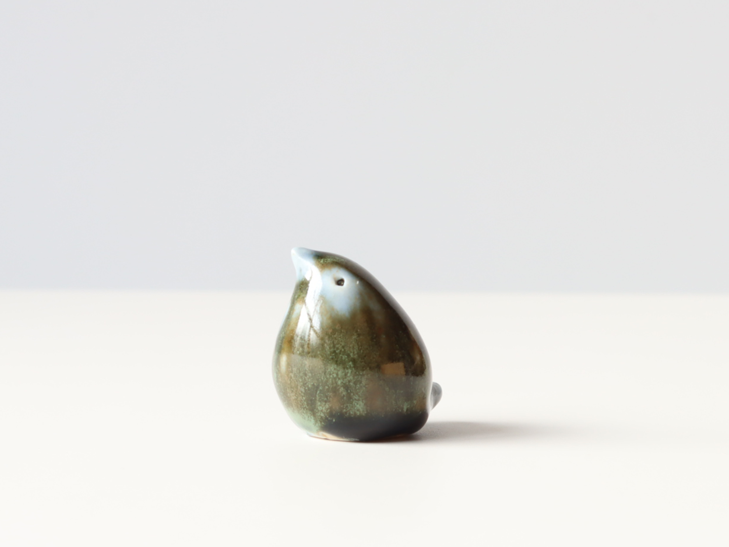 Höganäs Keramik（ホガナス・ケラミック）ミニチュア 鳥 オブジェ 2242 / John Andersson ｜ 北欧ヴィンテージ スウェーデン