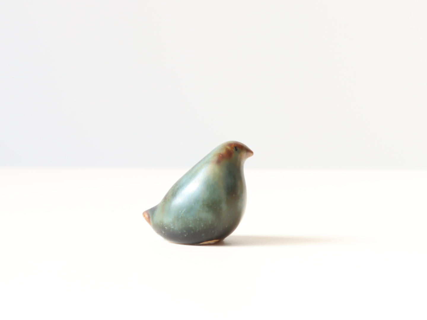 Höganäs Keramik（ホガナス・ケラミック）ミニチュア 鳥 オブジェ 2249