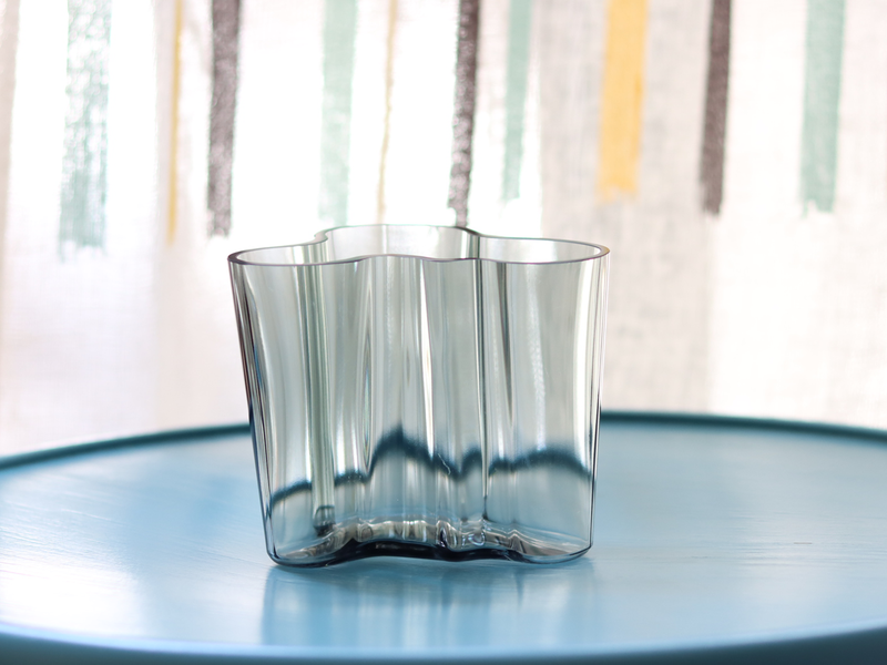iittala  （イッタラ） Alvar Aalto vase H9.5cm smoke │ 北欧 フィンランド アアルトベース スモーク 花瓶