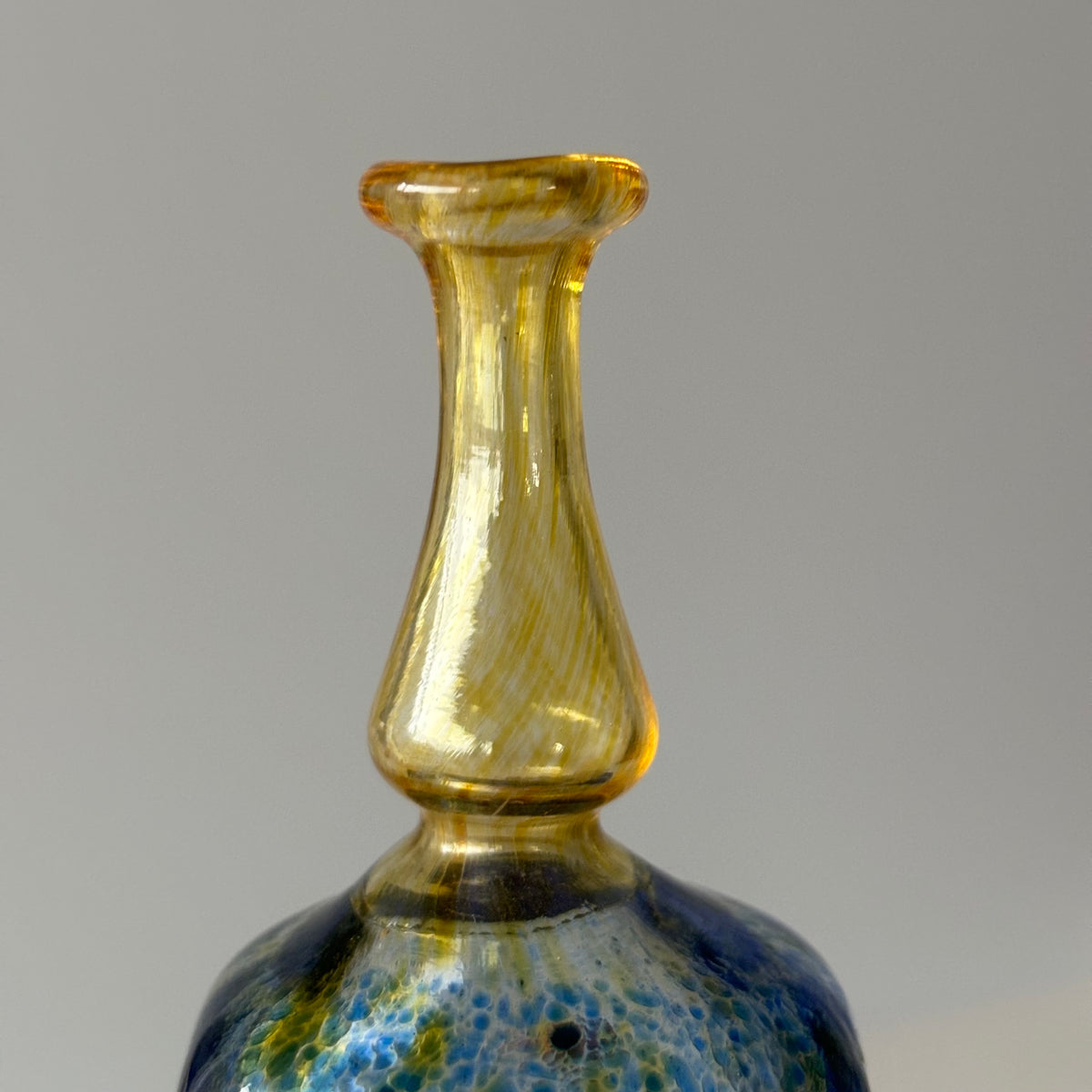 【北欧 スウェーデン ヴィンテージ】Kosta Boda （コスタ・ボダ） Antikva vase miniature Blue / Yellow