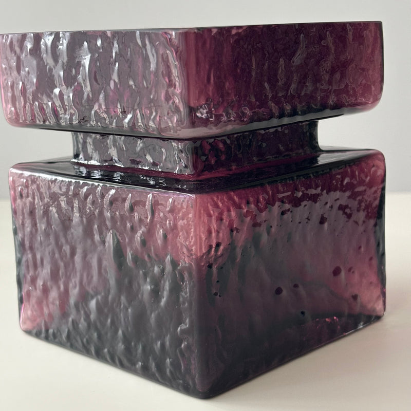 Riihimaen Lasi （リーヒマエンラシ） Helena Tynell（ヘレナ・ティネル）Pala （パラ）Lサイズ ライトブルー H11.5cm │ 北欧 フィンランド ヴィンテージ 花瓶 ガラス