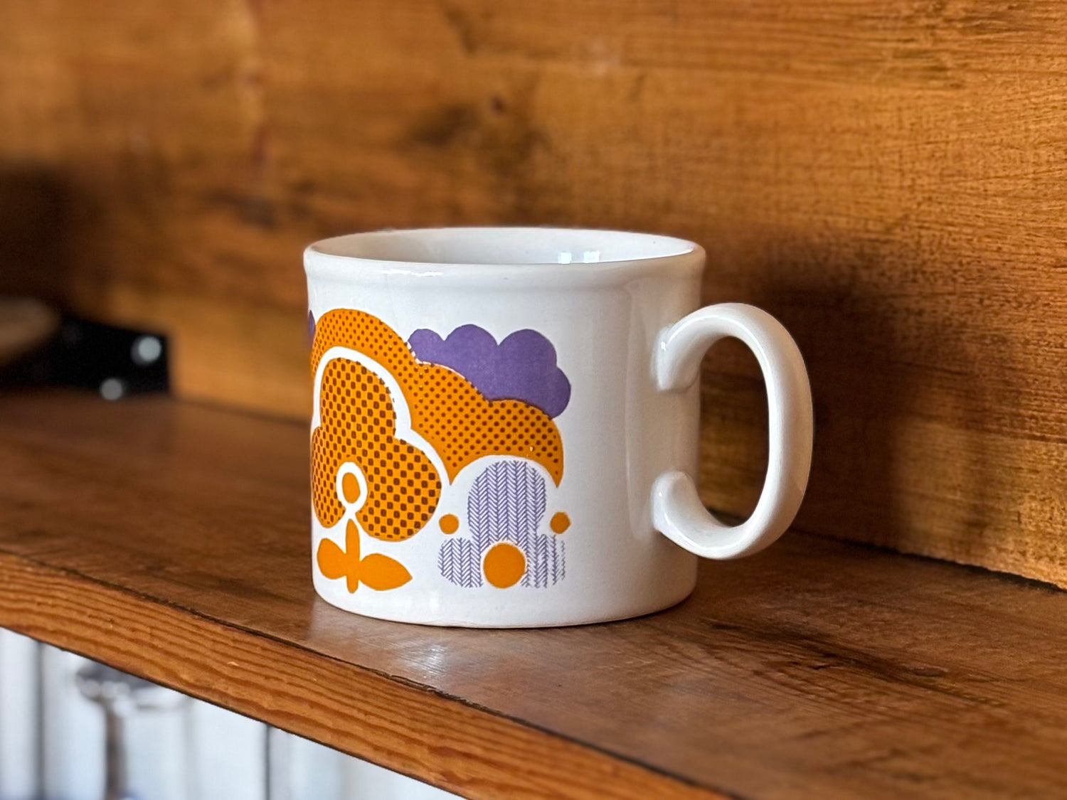 【WAKEARI GIFT】訳あり Staffordshire マグカップ イエロー ヒビあり